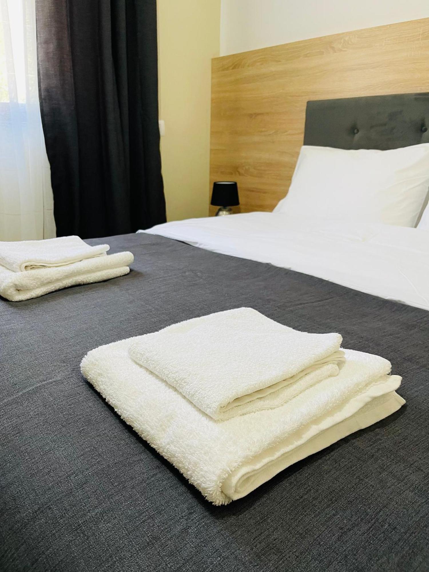 Thethi View Hotel Gjelaj Bagian luar foto