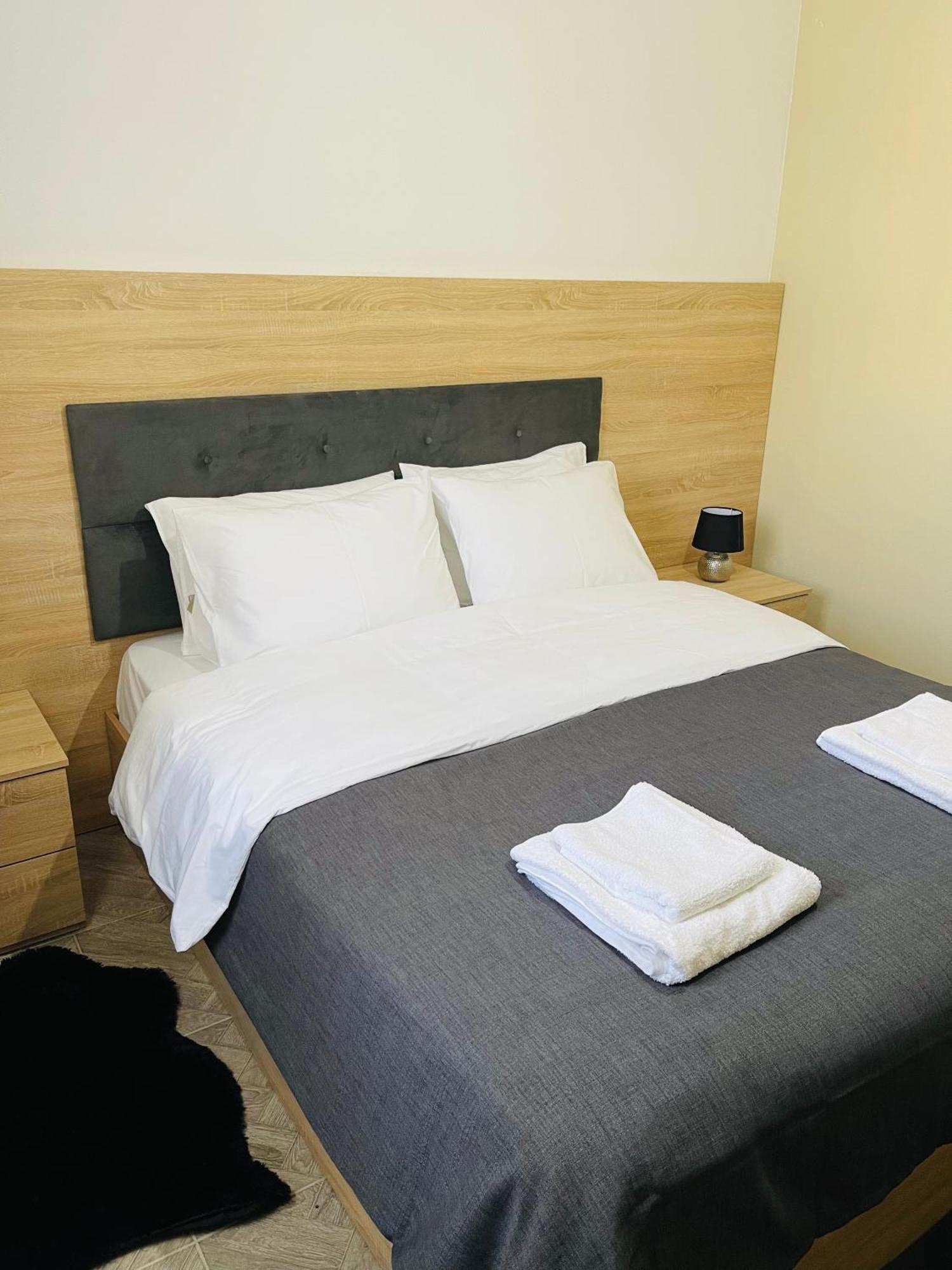 Thethi View Hotel Gjelaj Bagian luar foto