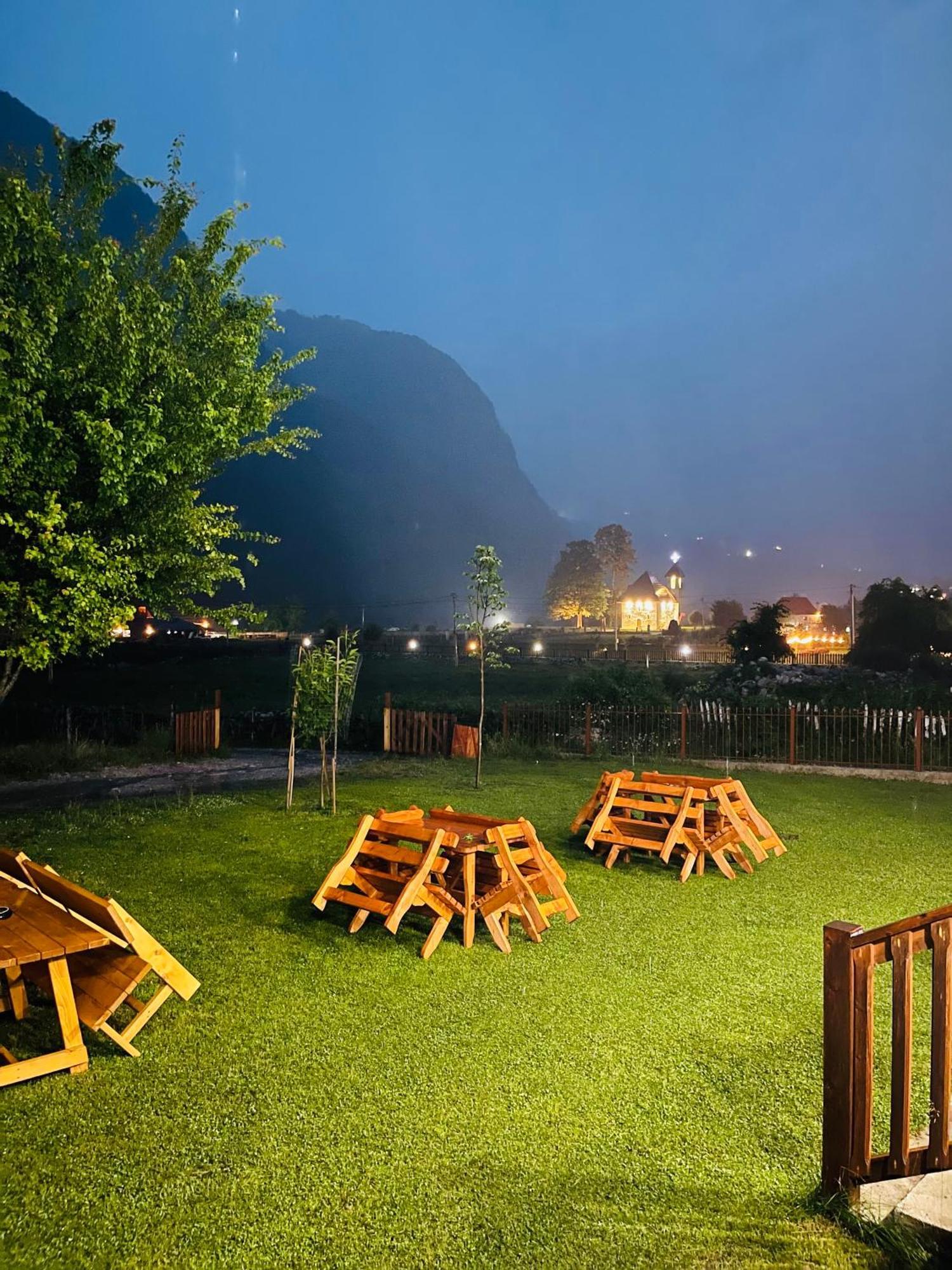 Thethi View Hotel Gjelaj Bagian luar foto